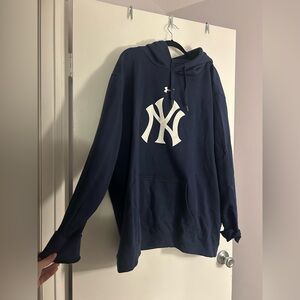 Big and tall NY Yankees hoodie
